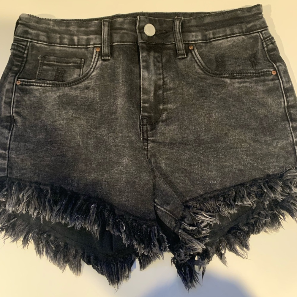 BLANKNYC HOT BLACK JEAN SHORTS